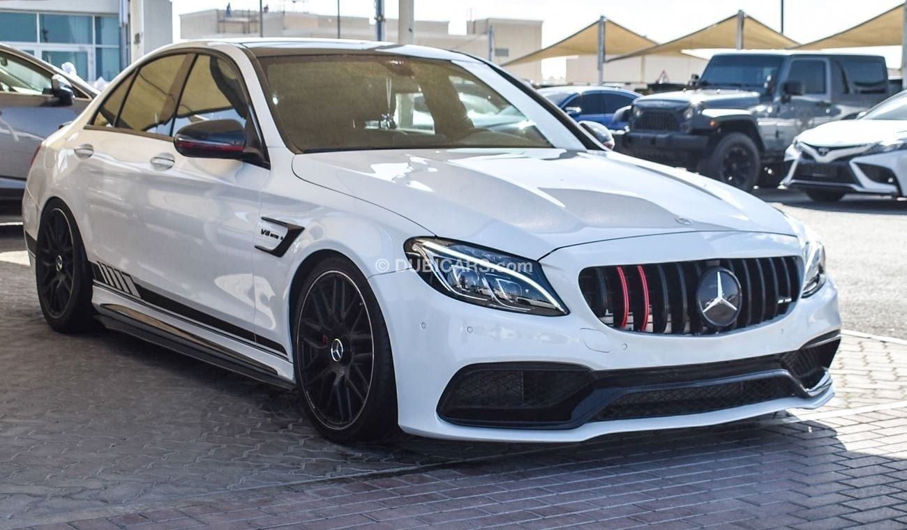 Mercedes-Benz C 63 AMG