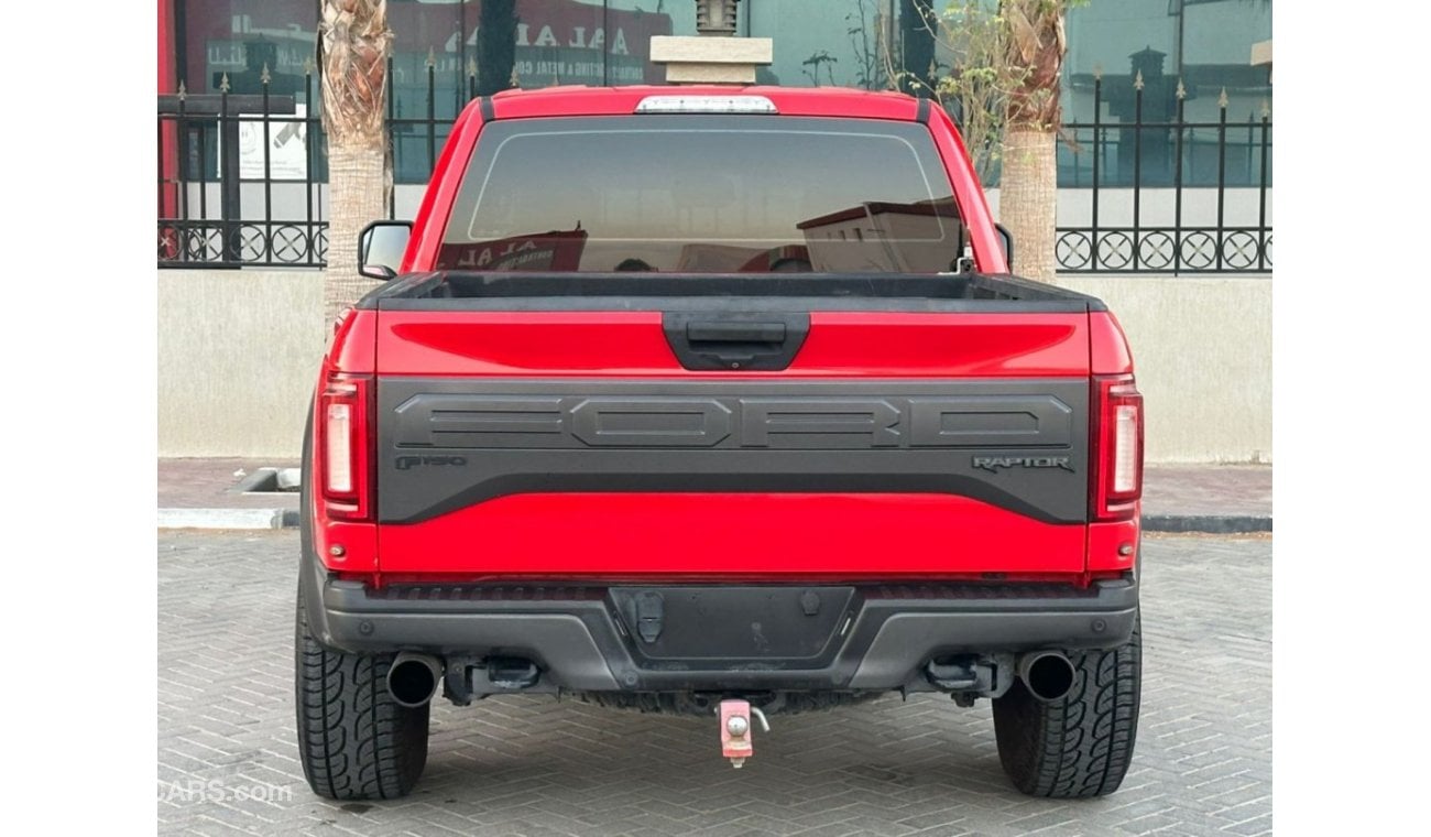 Ford F 150 Raptor خليجي