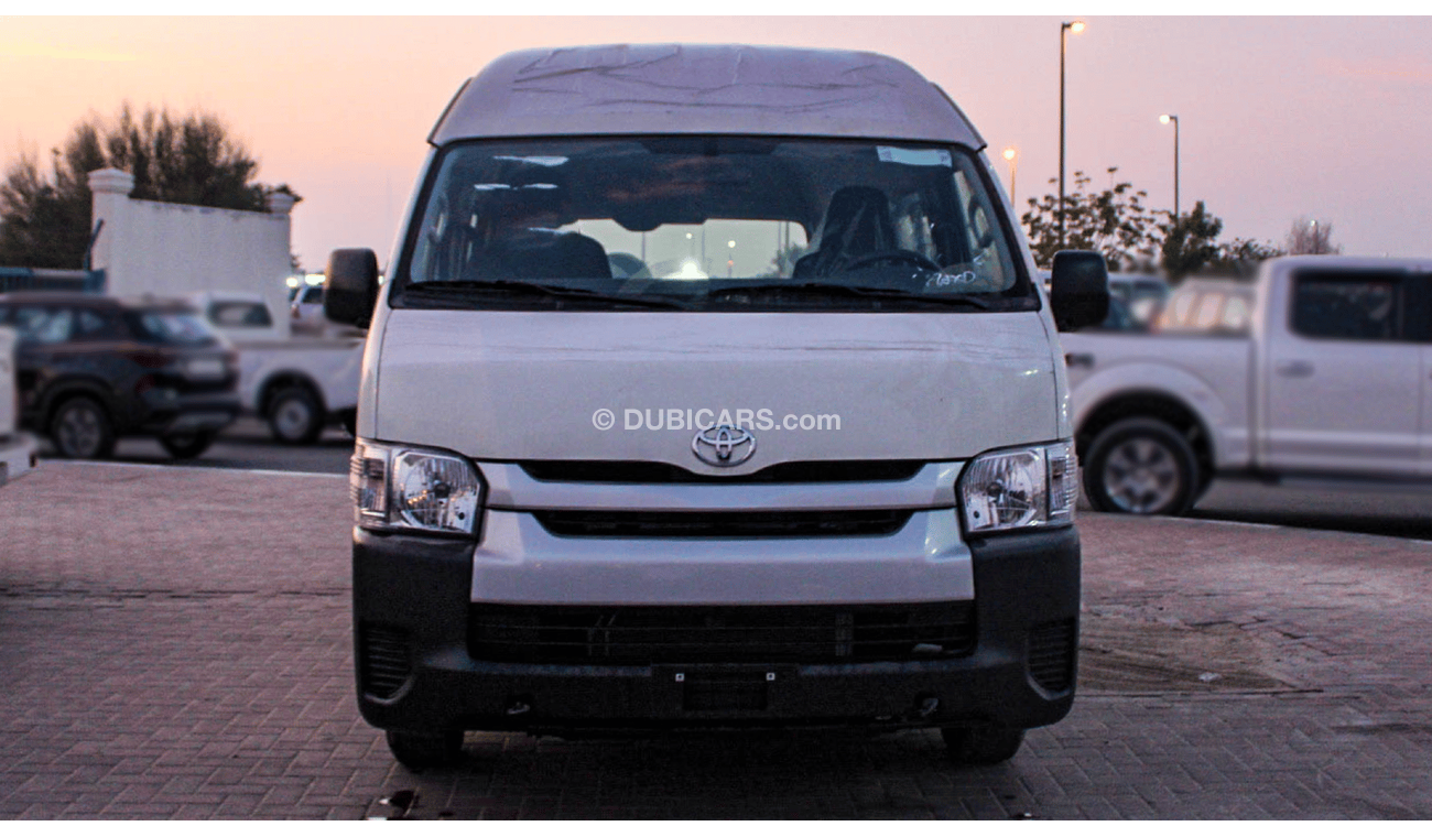 Toyota Hiace DLS -Standard Roof  Panal Van 2.5L DLX WIDE AC VAN MT