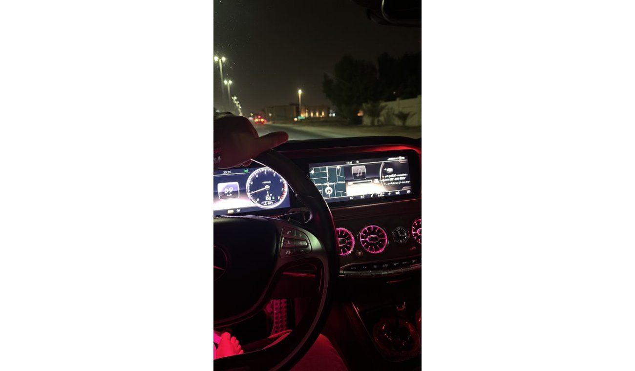 مرسيدس بنز S 550