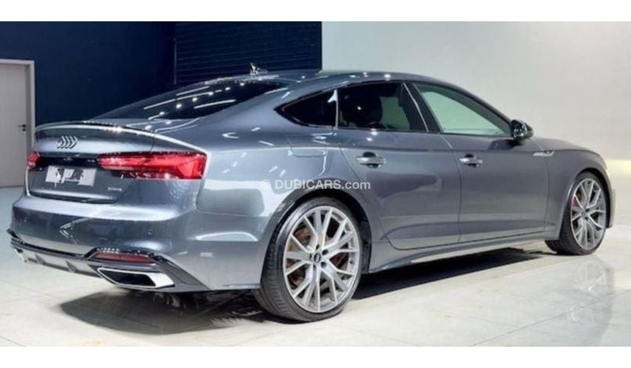 أودي A5 45 TFSI quattro S Line 2.0L