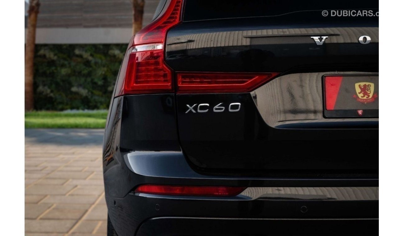 فولفو XC 60 R ديزاين T5 R-Design AWD | 2,742 P.M  | 0% Downpayment | Volvo Warranty! Low Km!