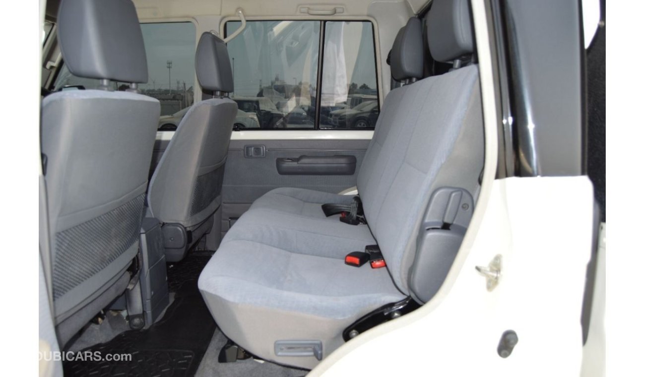 Toyota Land Cruiser Pick Up Double cabin