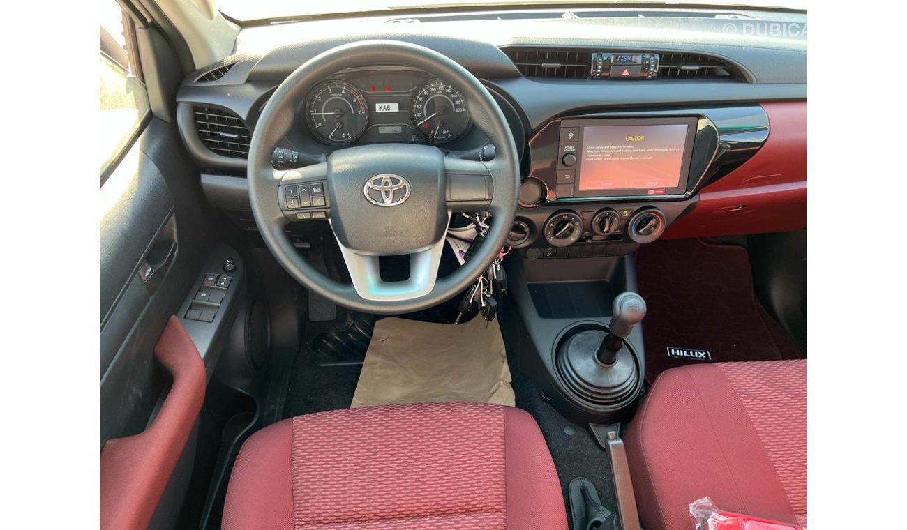 تويوتا هيلوكس Toyota Hilux 4x4 basic with diff-lock power windows