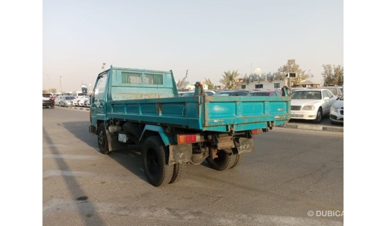 تويوتا داينا TOYOTA DYNA TRUCK RIGHT HAND DRIVE (PM 846)