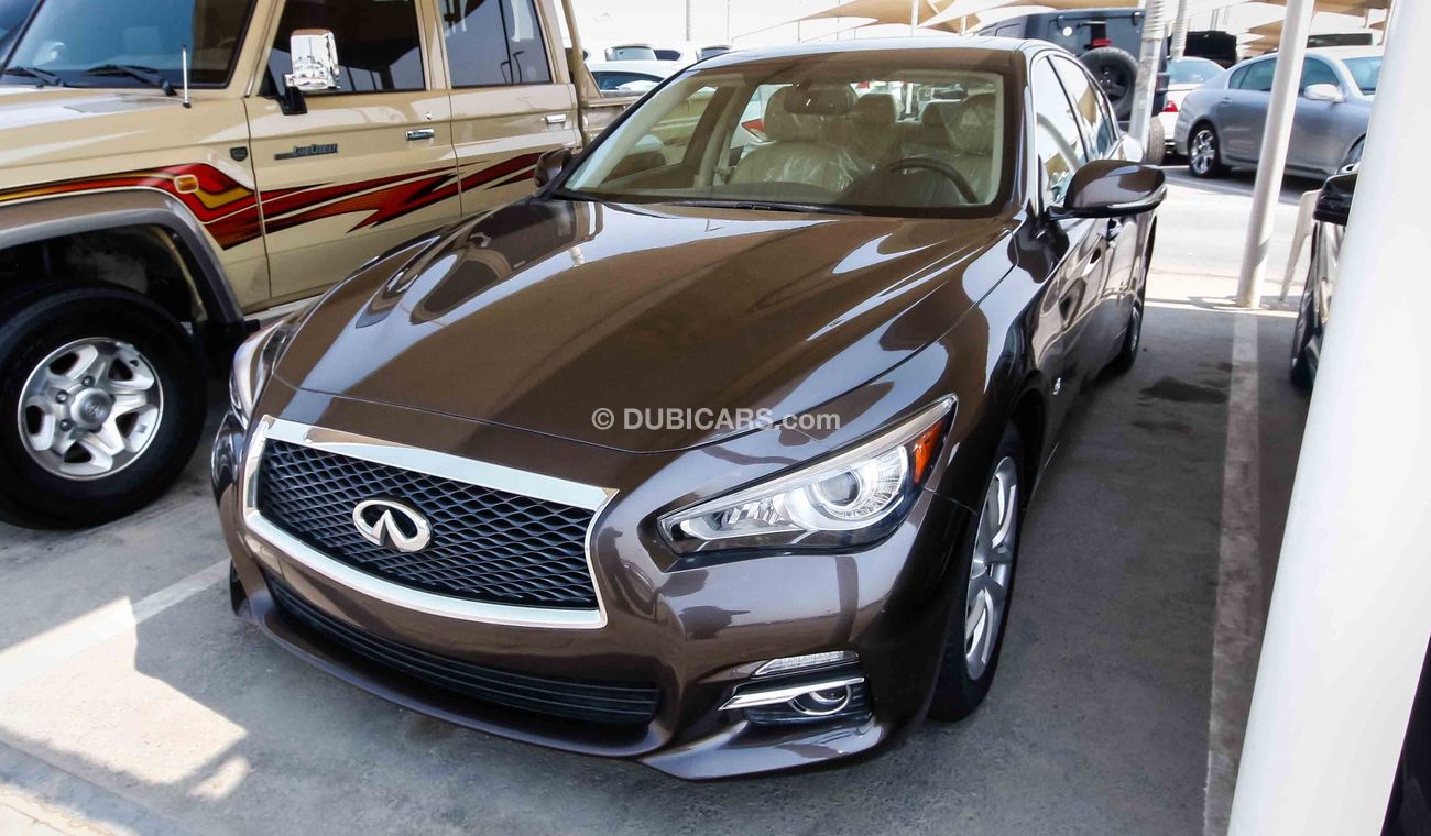 Infiniti Q50 3.7