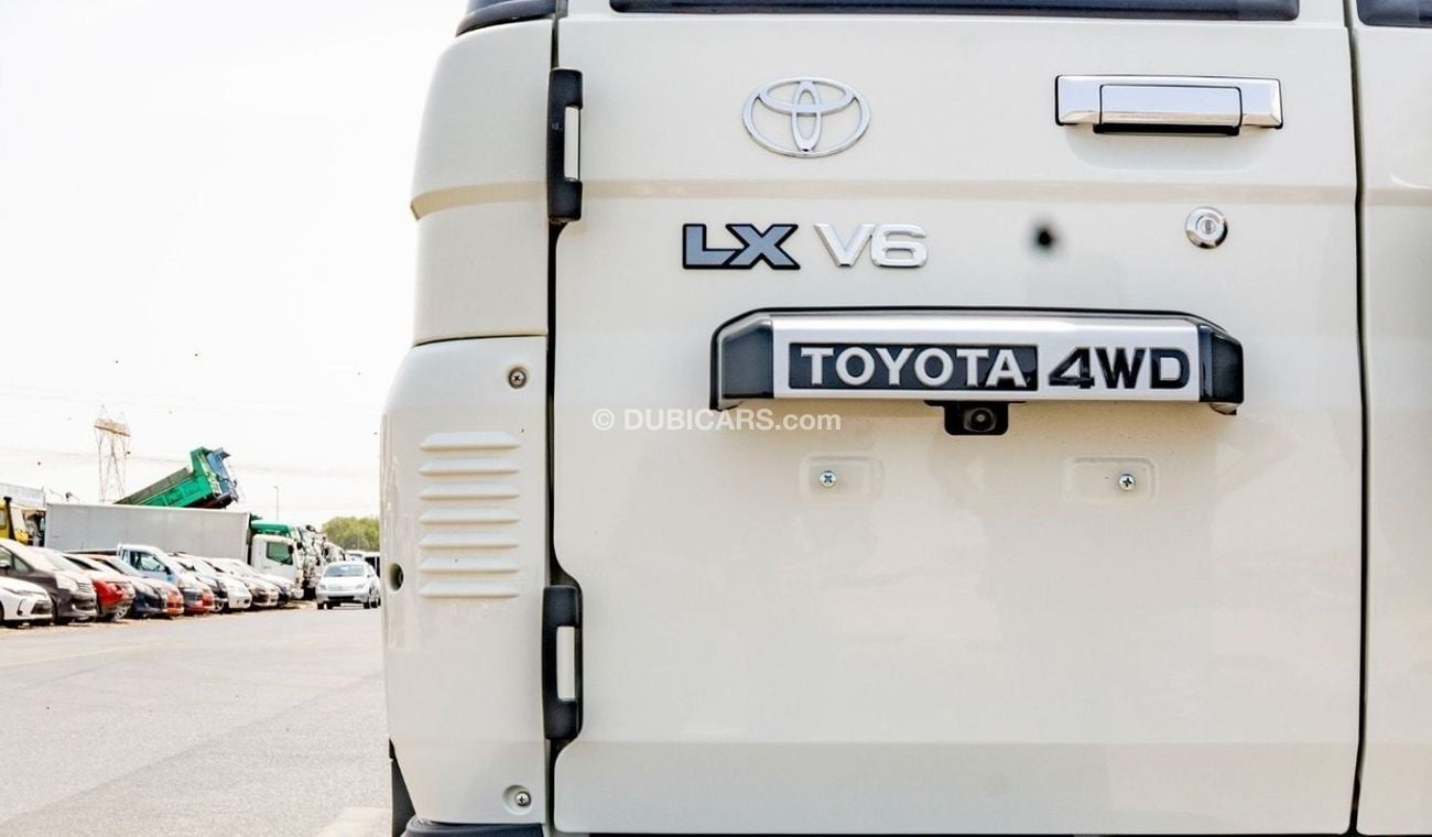 Toyota Land Cruiser Hard Top 2024 LC76 4.0L Petrol with Digital Speedometer and leather seats - GCC