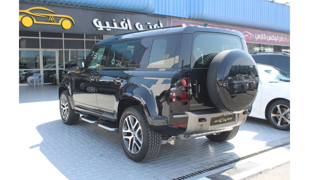 Land Rover Defender P400 - GCC - BRAND NEW  - AL TAYER WARRANTY