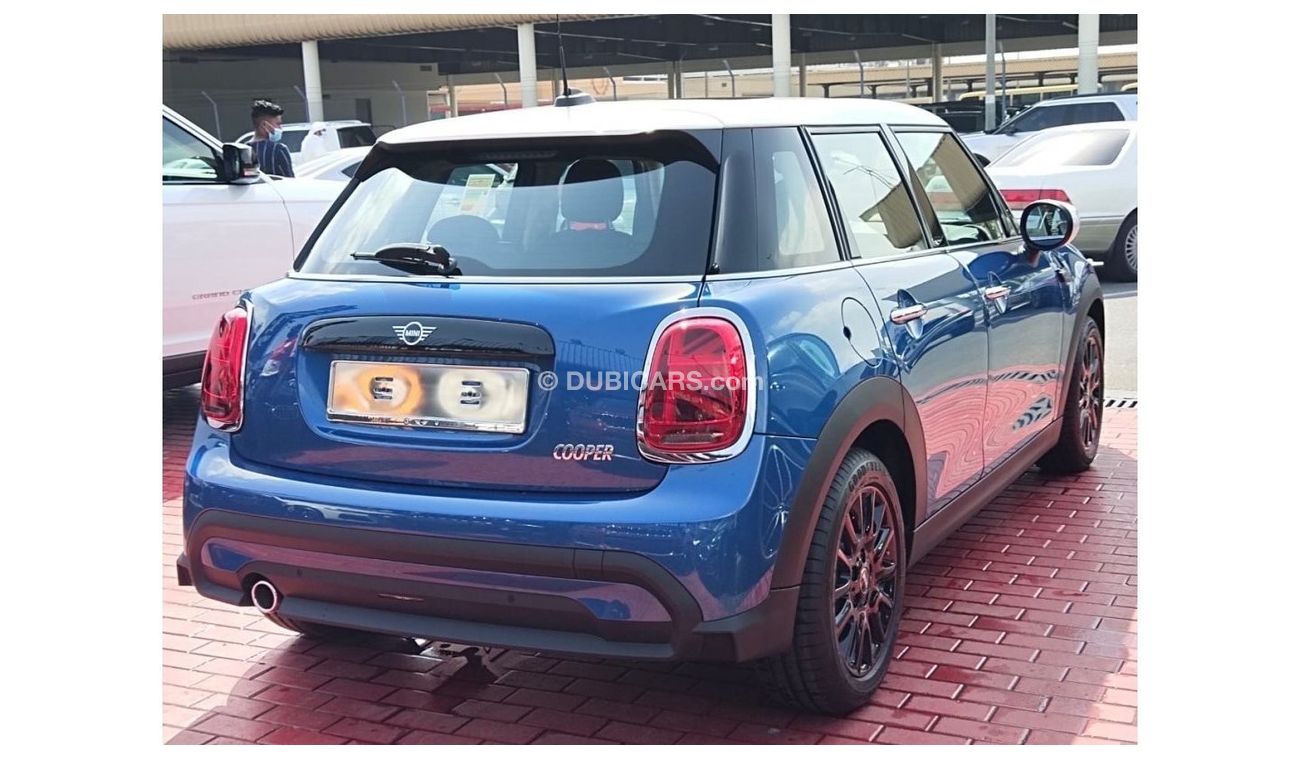 Mini Cooper Edition 5 Door  3 Years Warranty And  3 Years Service 2023 GCC