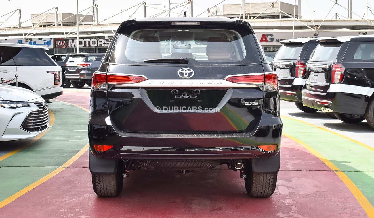 Toyota Fortuner SR5 2.7L Petrol