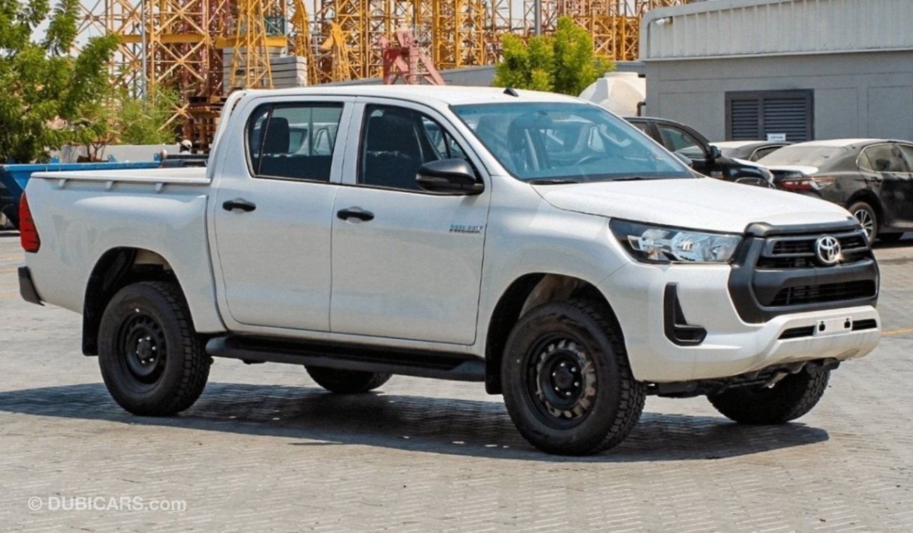 تويوتا هيلوكس Toyota Hilux 2.4L diesel med option 2024