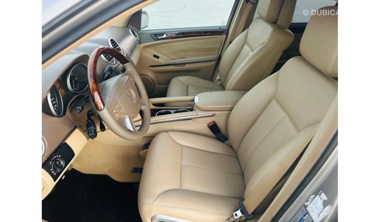 Mercedes-Benz GL 500 موديل 2008 خليجي فل موصفات حاله ممتازه جداااا من الداخل والخارج