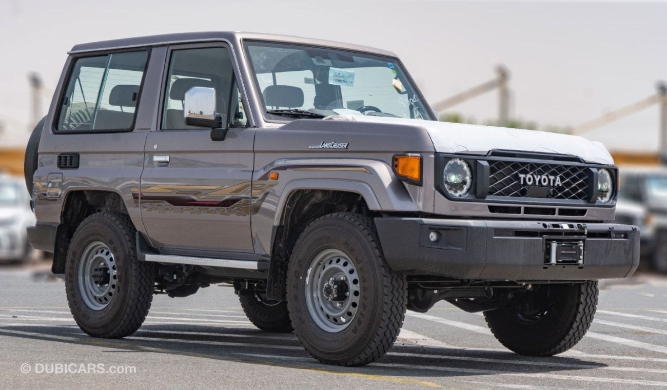 تويوتا لاند كروزر 70 2024 Toyota Land Cruiser 2.8L Diesel AT