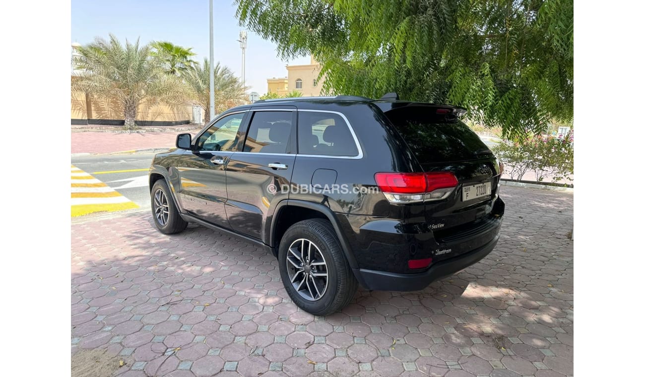 جيب جراند شيروكي Limited 3.6L