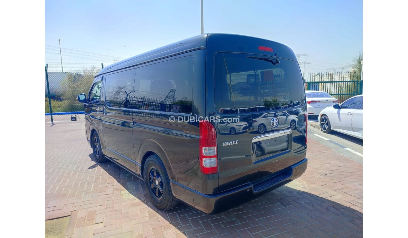 Toyota Hiace TRH216-8001299 || CC2700	PETROL	165990	RHD AUTO || ONLY FOR EXPORT.