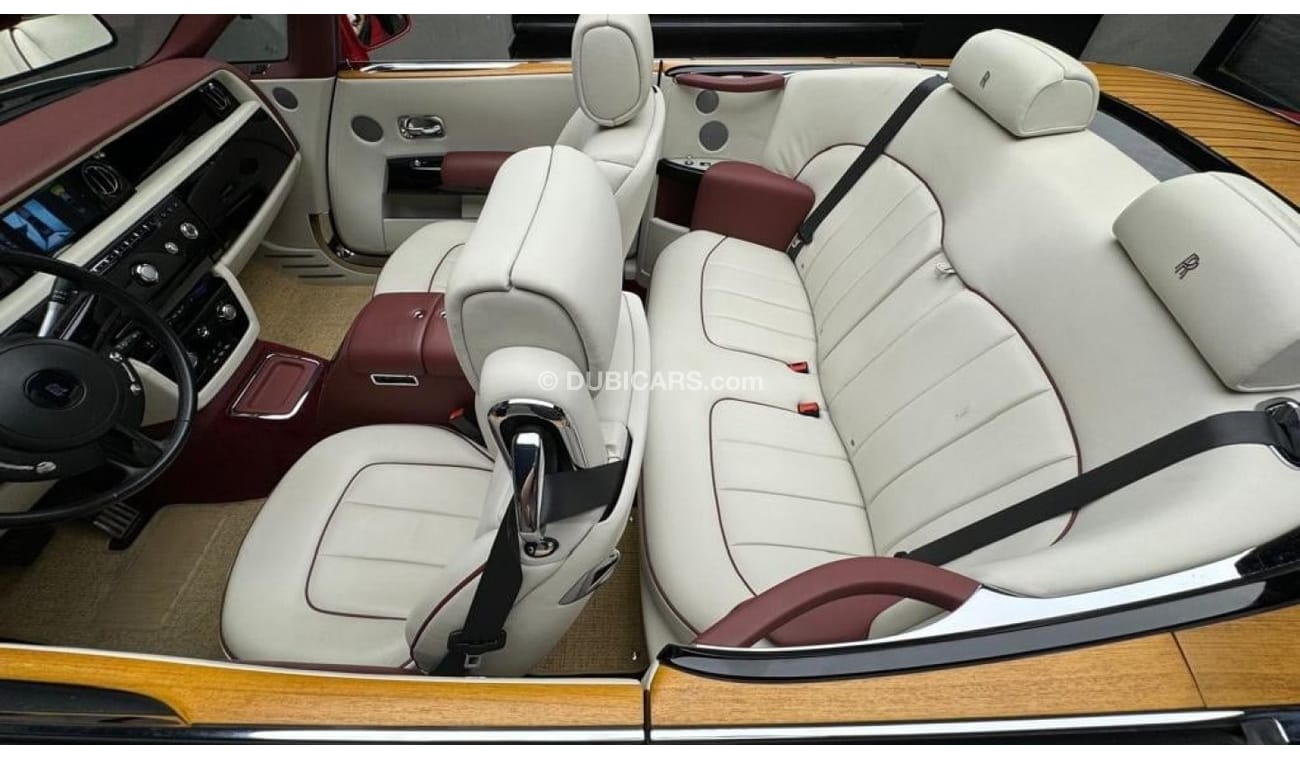 Rolls-Royce Dawn 2013 | GCC Specs | Low mileage