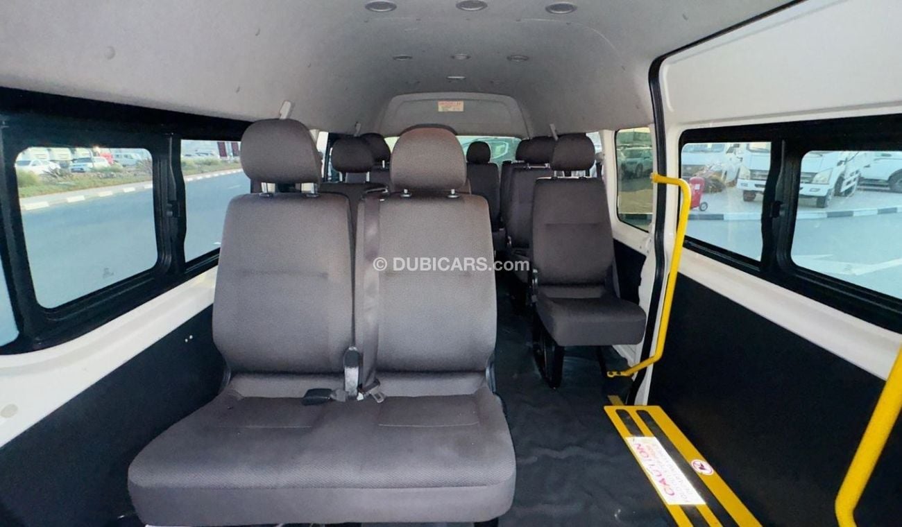 Toyota Hiace PREMIUM CONDITION | 3.0L DIESEL ENGINE | 2015 | RHD