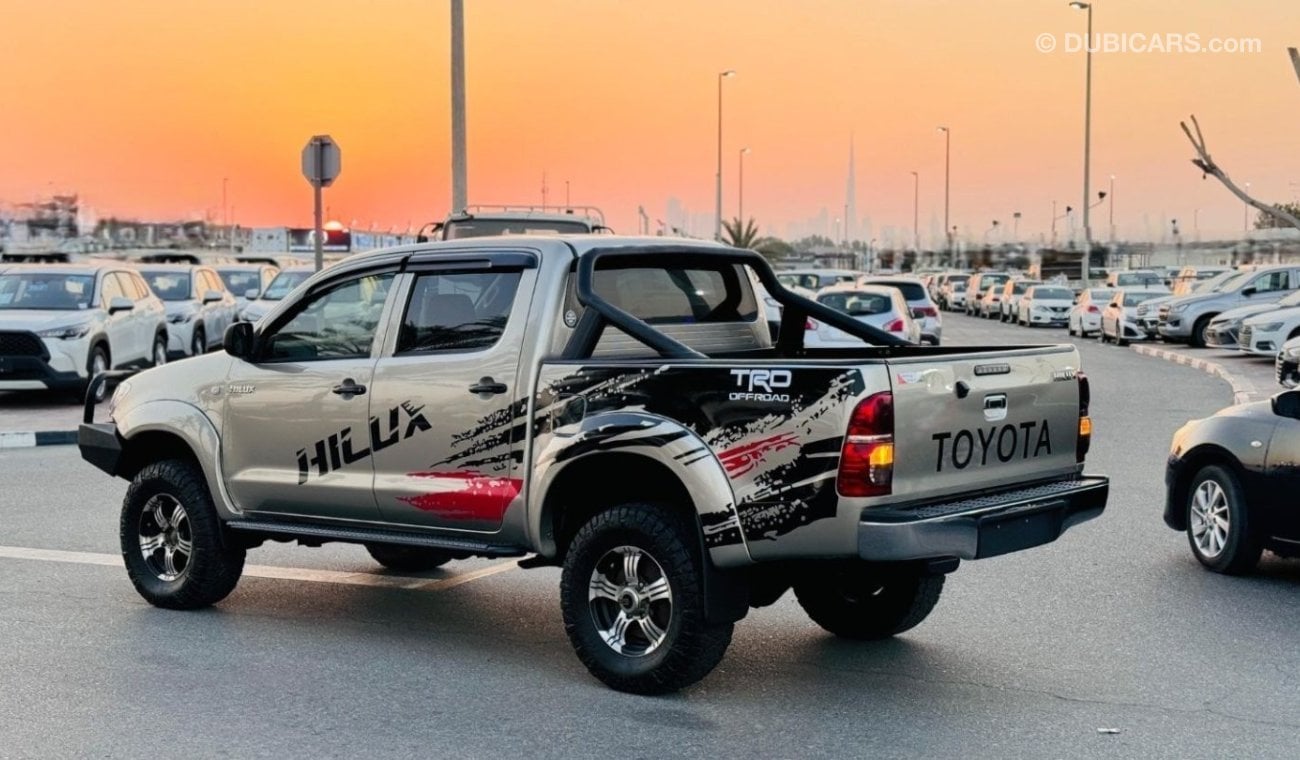 تويوتا هيلوكس PREMIUM CONDITION | DOUBLE CAB | 3.0L DIESEL | RHD | 2008 |  AIR SNORKEL