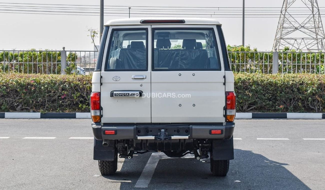 Toyota Land Cruiser Hard Top TOYOTA LAND CRUISER 76 HARDTOP 5 DOOR 4.2 V6 DSL 2024 MODEL