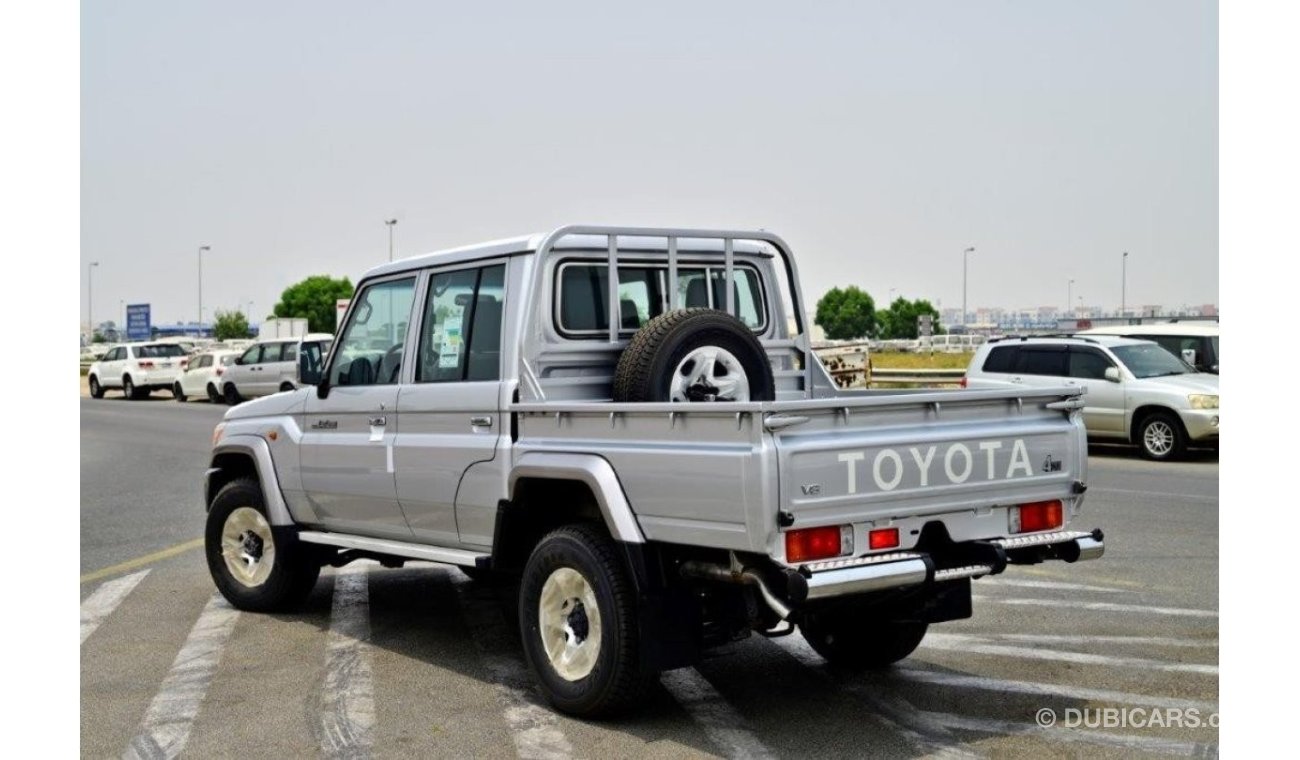 Toyota Land Cruiser Pick Up 79 Double Cab V8 4.5L Diesel Manual Transmission