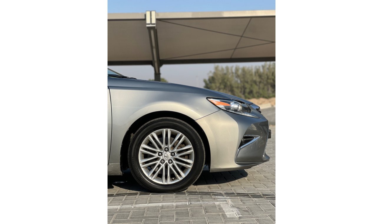 Lexus ES350 Premier The car is in excellent condition inside and out and does not require maintenance/2018/GCC