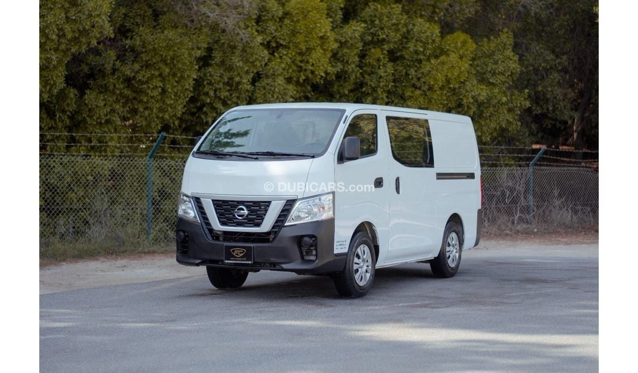 نيسان أورفان 2022 | NISSAN URVAN | 6-SEATER | NV-350 MANUAL | N32320