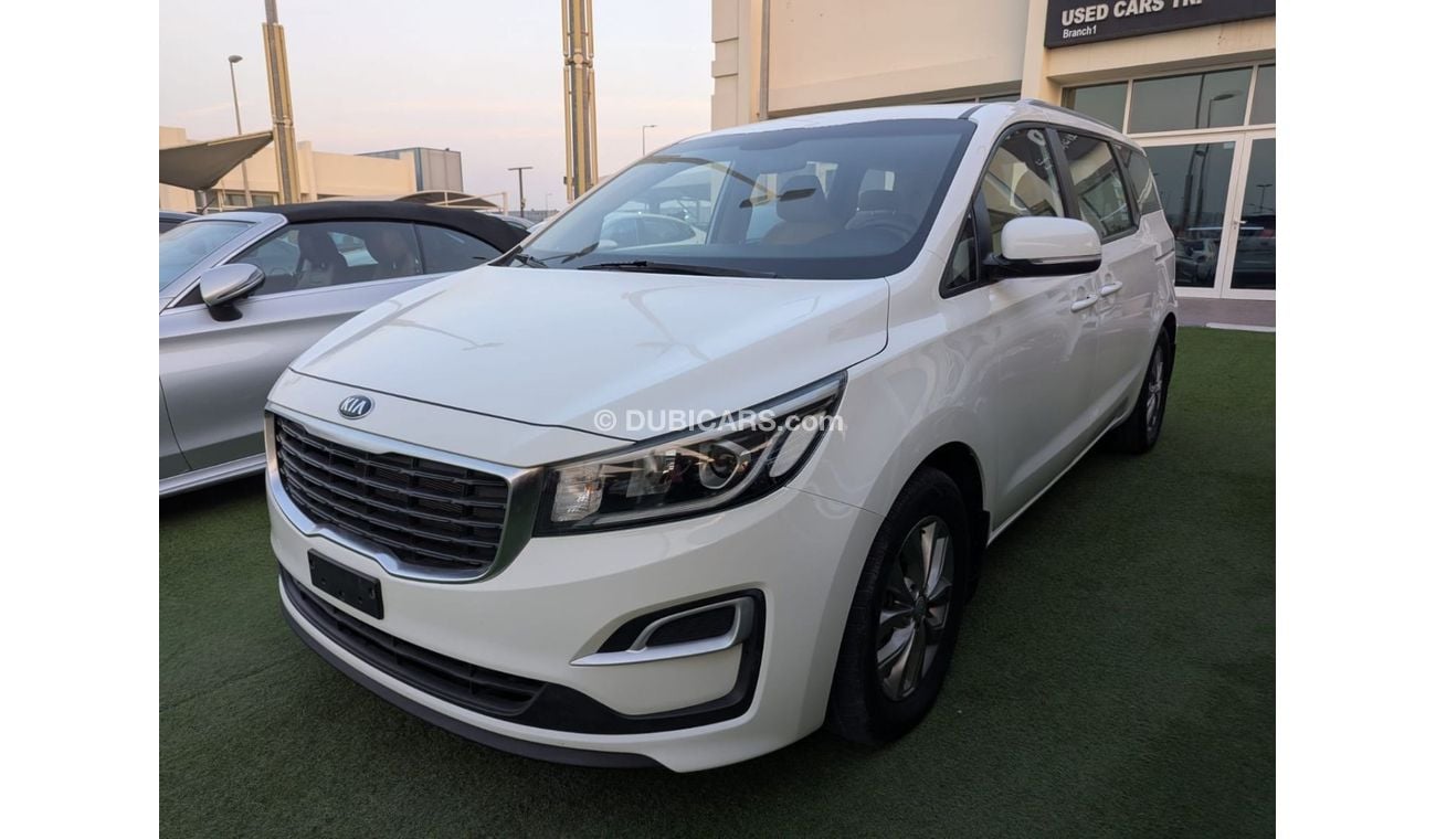 كيا كارنيفال GDI EX 3.5L Kia carnival 2020 GCC v6 engine 3.5L clean car without accident without paint no any wor