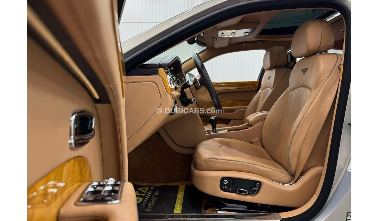 بنتلي مولسان 2017 Bentley Mulsanne V8, Warranty, Service History, Low Kms, Excellent Condition, GCC