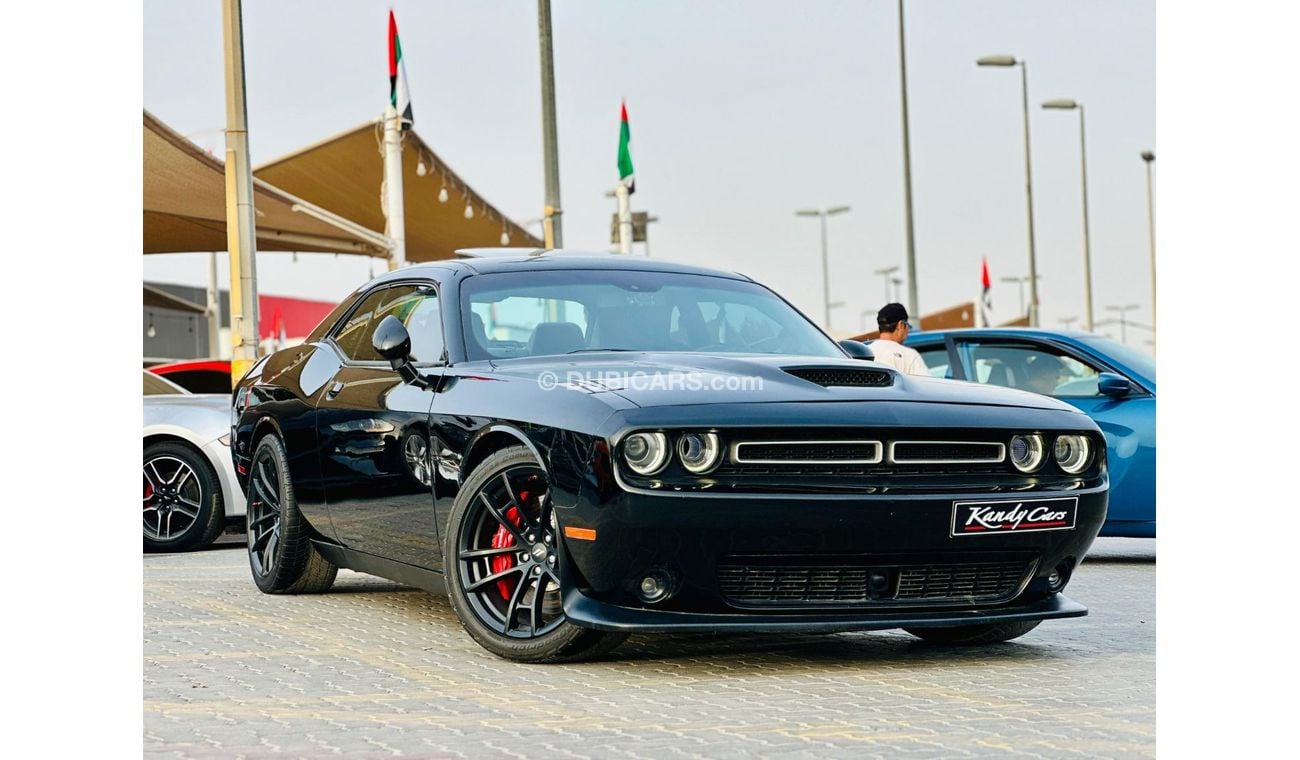 دودج تشالينجر SRT 6.4L TA Edition | Monthly AED 1260/- | 0% DP | Sunroof | Blindspot | Alcantara Seats | # 11037