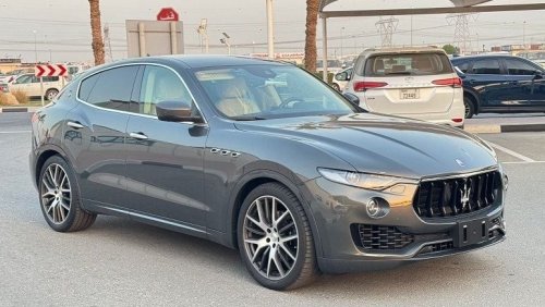 Maserati Levante Std MASERATI LEVANTE 2017 GREY INSIDE BEIGE JAPAN IMPORT