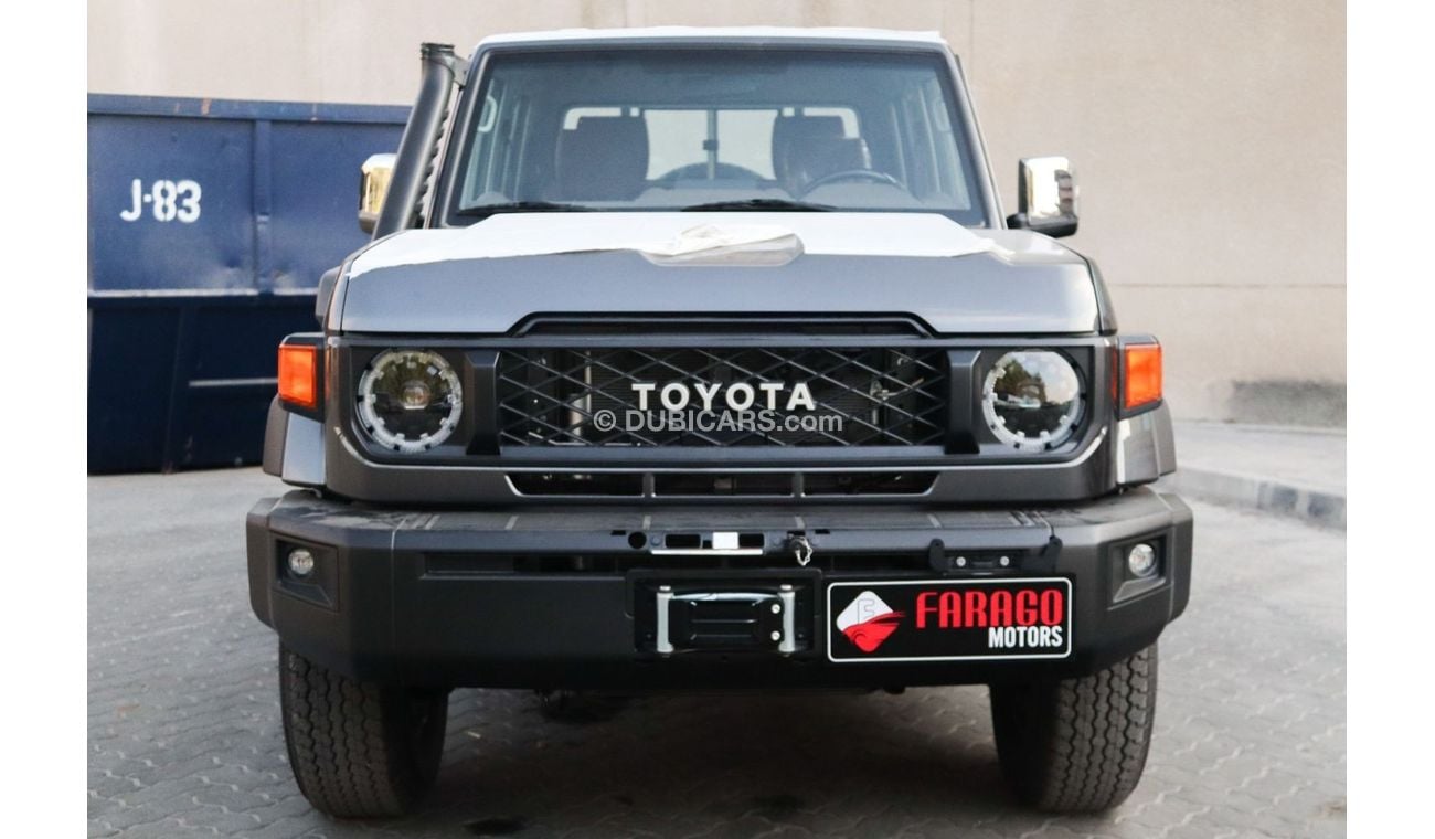 Toyota Land Cruiser Pick Up LAND CRUISER GRJ 79 4.0 V6 AUTOMATIC FULL OPTION **التصدير فقط خارج الخليج** **EXPORT ONLY