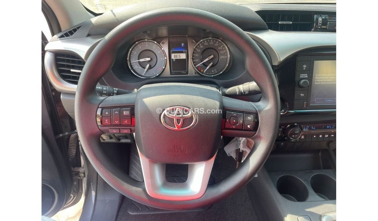 تويوتا هيلوكس 2024 Toyota Hilux 2.7L Automatic , SR5