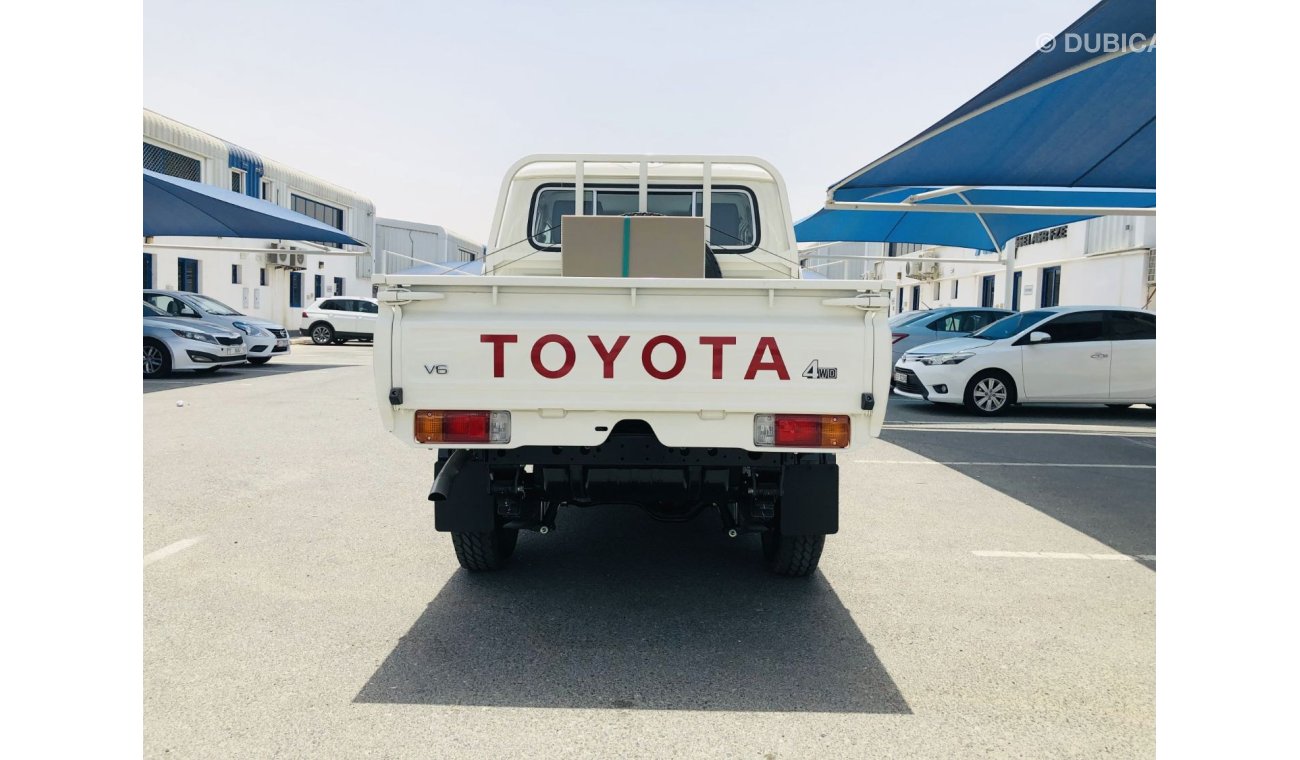 Toyota Land Cruiser Pick Up 79 V6 4.0L Petrol MY24 Brand New