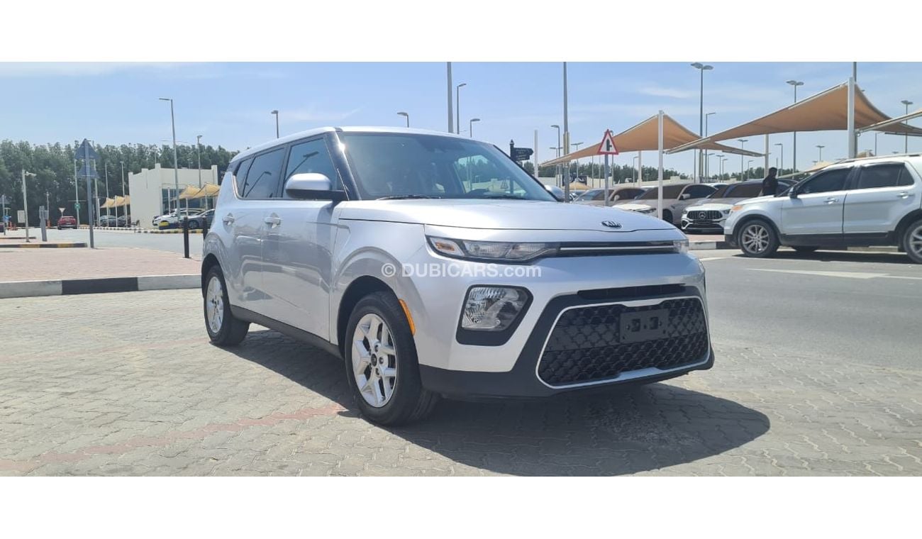 Used Kia Soul LX 2020 for sale in Dubai - 608344