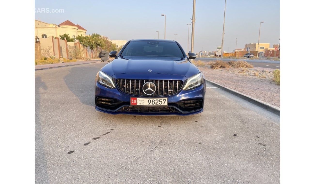 مرسيدس بنز C 63S AMG