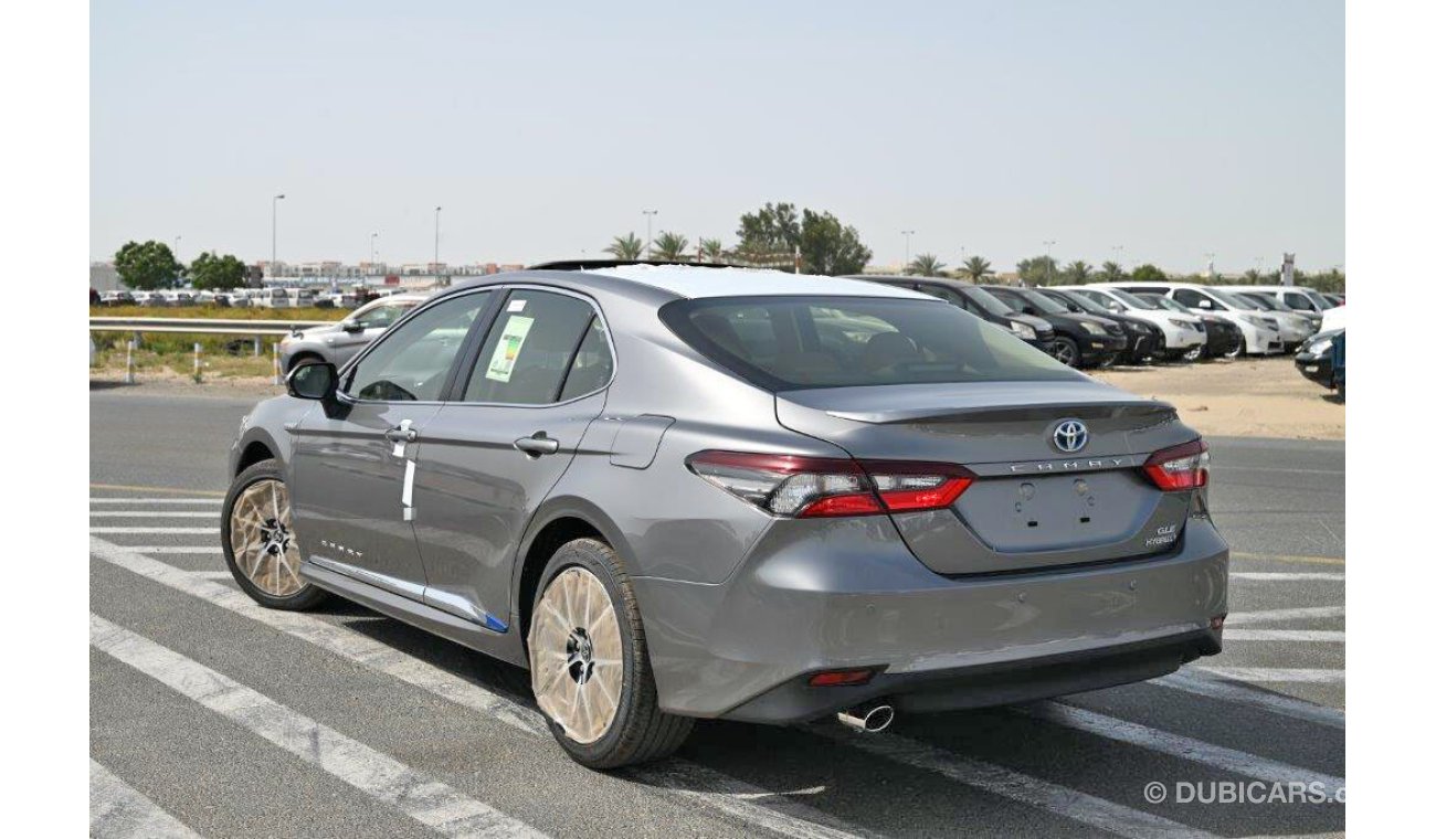 Toyota Camry GLE Hybrid 2.5L Automatic