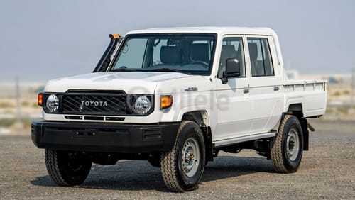 تويوتا لاند كروزر بيك آب LC79DC 4.0L DIESEL - WHITE: WITH DIFF LOCK, NEW SHAPE (EXPORT ONLY)