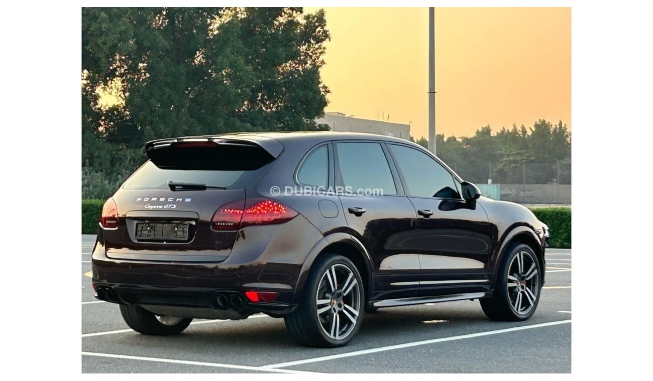 Porsche Cayenne Porsche Cayenne GTS 2014 GCC // orginal paint // perfect condition