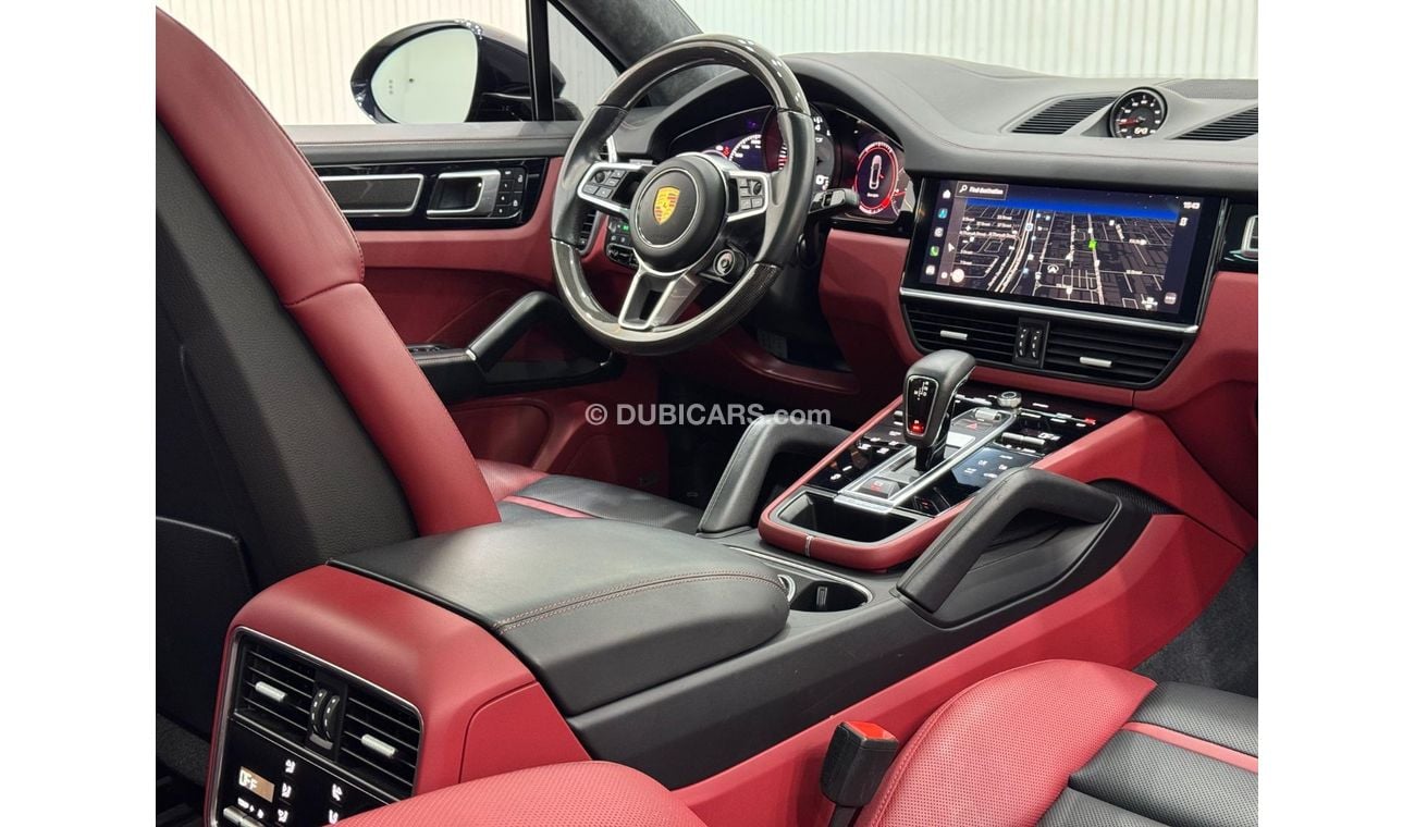 بورش كايان GTS 4.0L (455 HP) 2022 Porsche Cayenne GTS, Oct 2025 Porsche Warranty, Carbon Fiber Package, Full Op