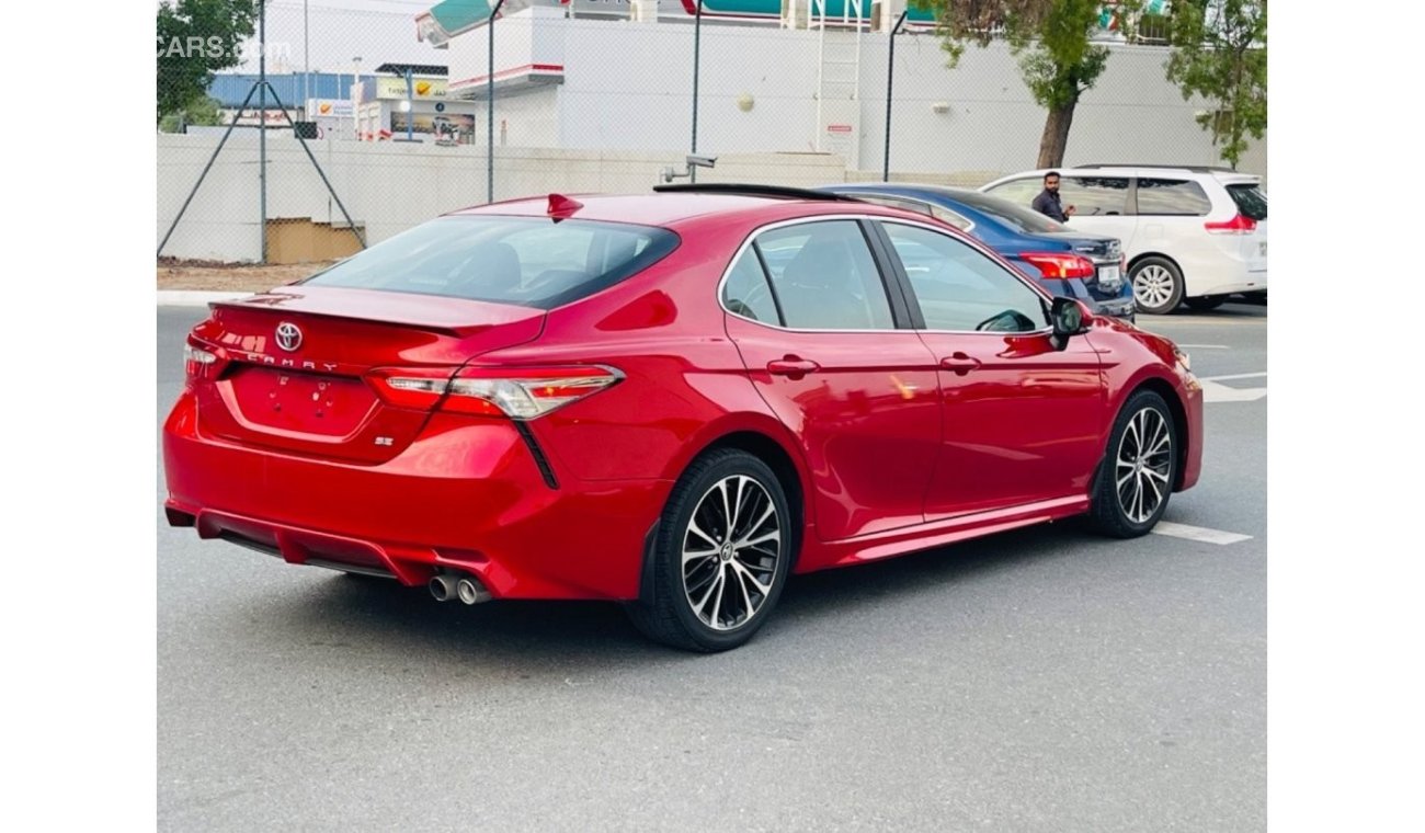 Toyota Camry SE 2019 Camry s class sunroof