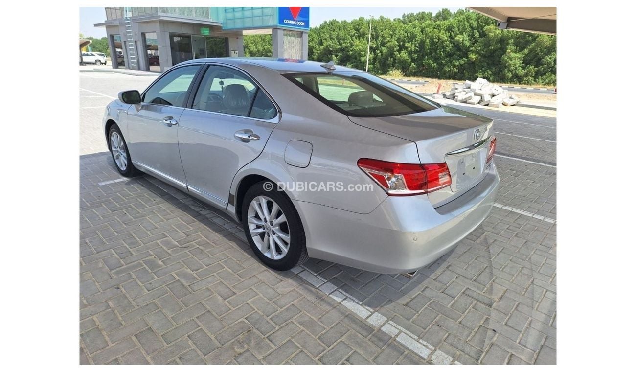 لكزس ES 350 Lexus Es 350 full option USA good condition no accident