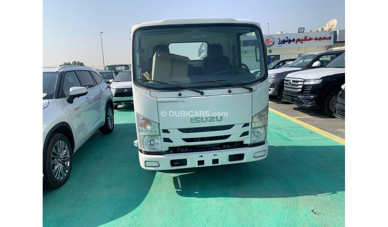 إيسوزو NMR 2023 ISUZU NMR 3 tons Diesel Manual zero km