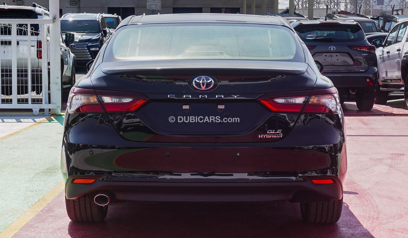 Toyota Camry GLE 2.5L Hybrid