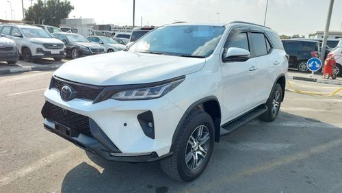 تويوتا فورتونر TOYOTA FORTUNER RIGHT HAND DRIVE 2022 MODEL 2.8 L DIESEL AUTOMATIC 8SEATER(PM16653)