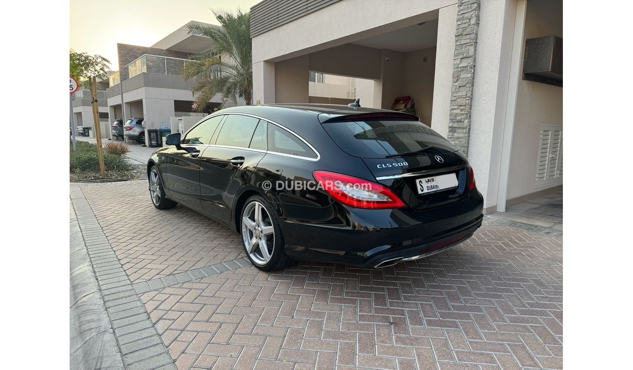 Mercedes-Benz CLS 500 Shooting Brake 4.7L V8