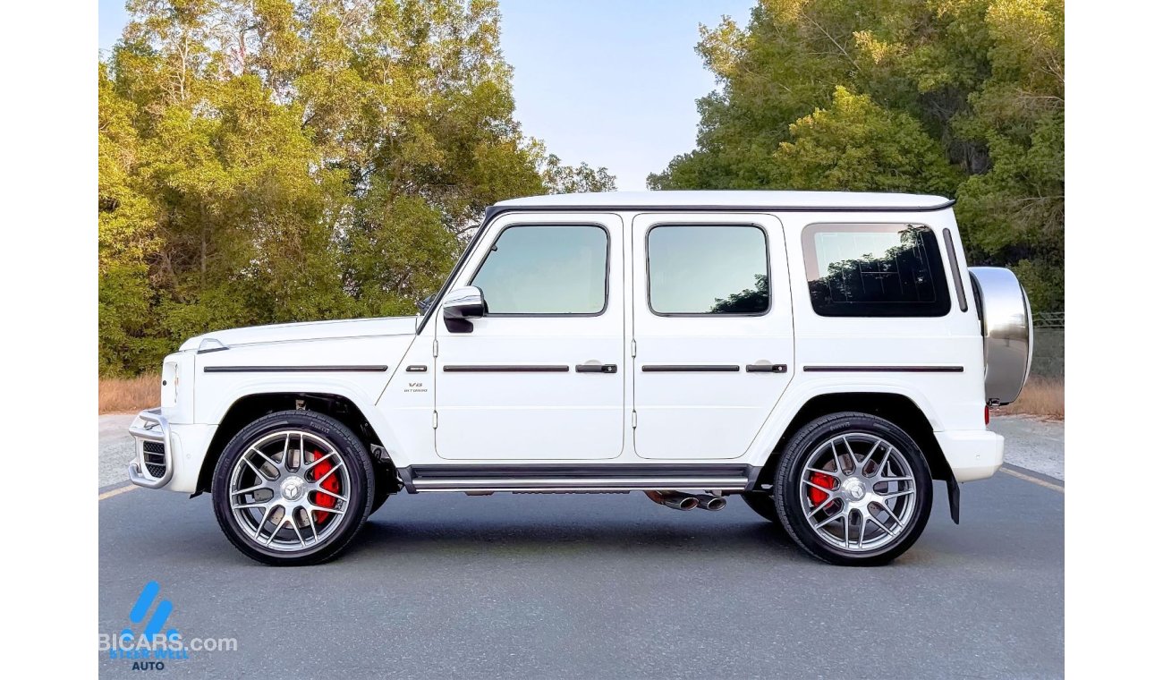 Mercedes-Benz G 63 AMG Std 4.0-litre turbocharged V8 engine / 5 Seater SUV / Book Now!