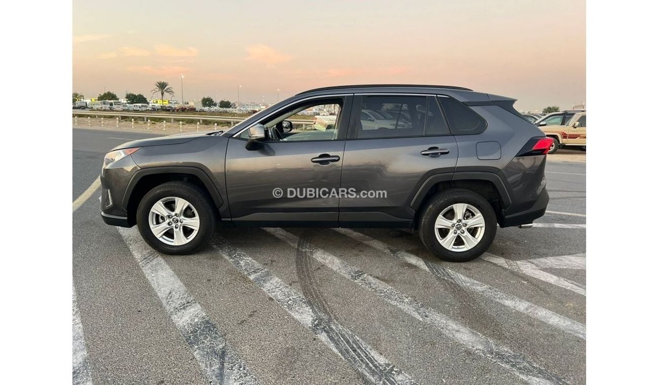 Toyota RAV4 2019 Toyota Rav4 XLE // SUNROOF // 2.5L V4 / UAE PASS