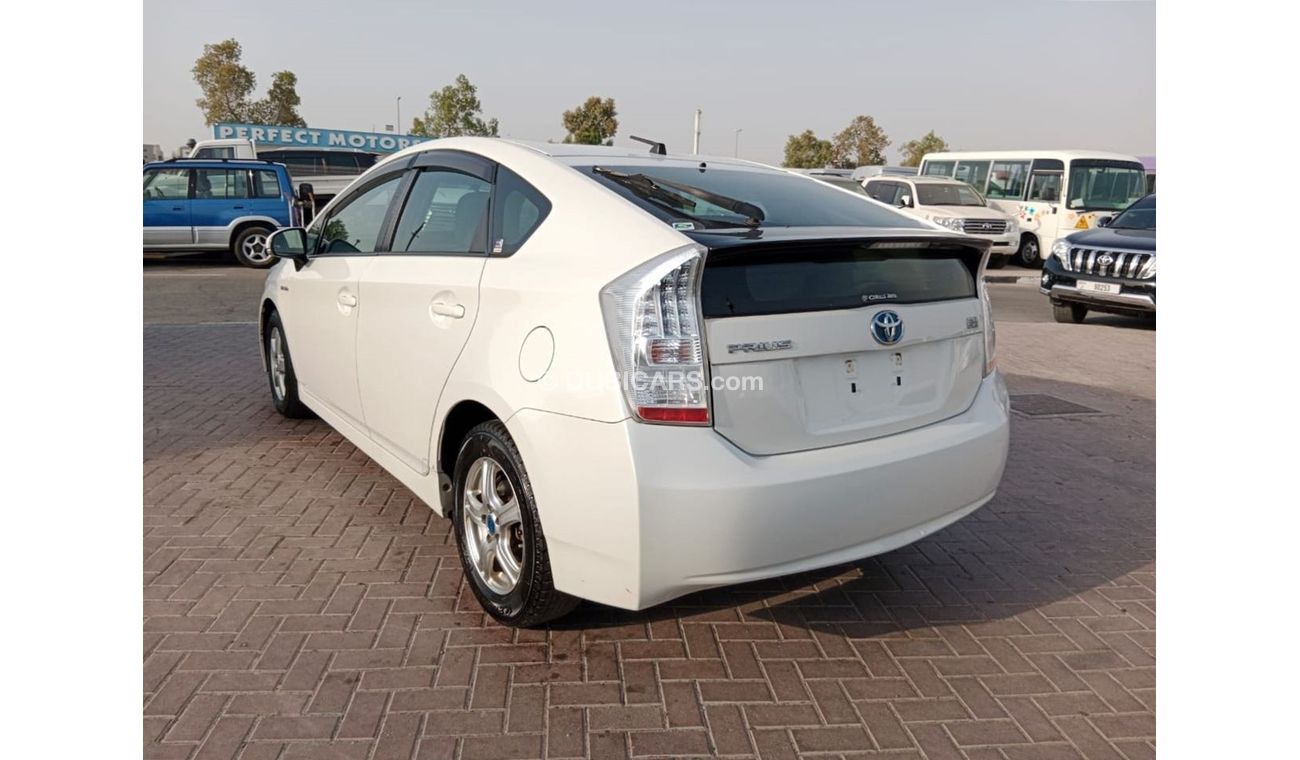 Toyota Prius TOYOTA PRIUS RIGHT HAND DRIVE AVAILABLE (PM1561)