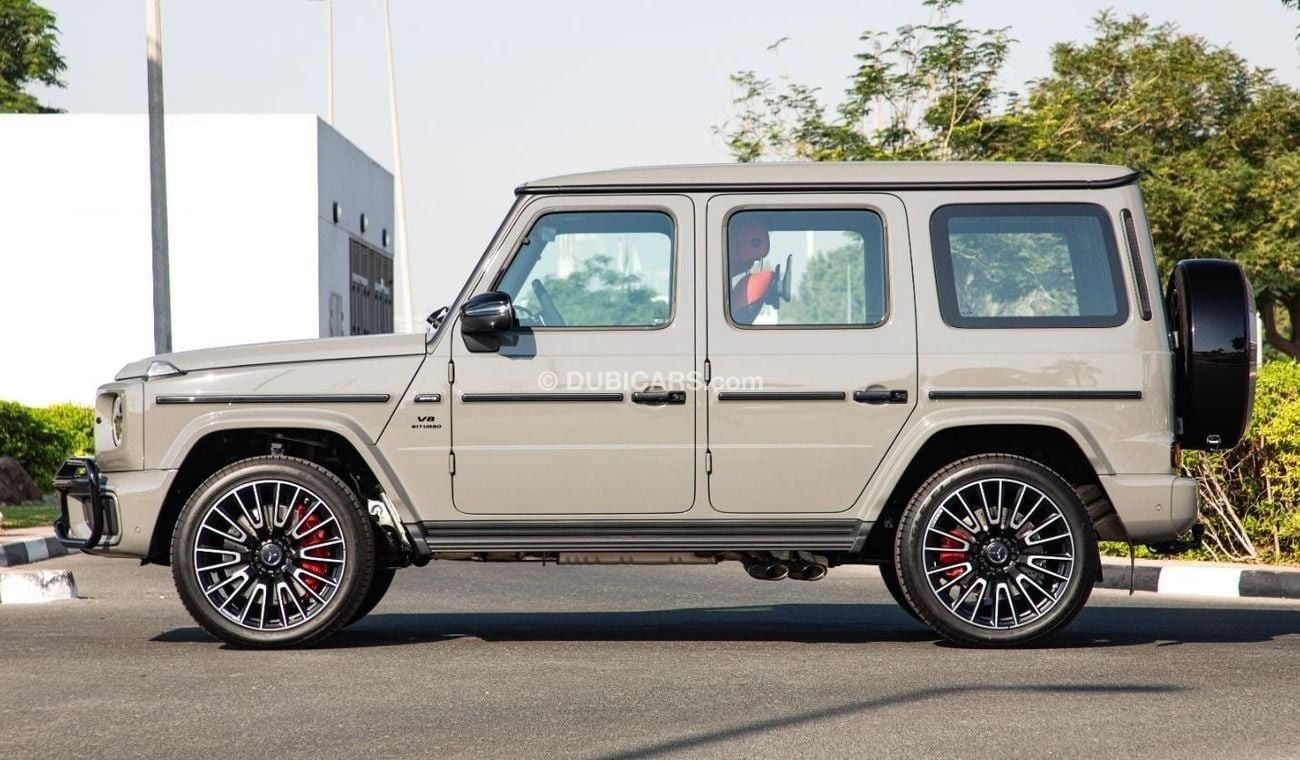 Mercedes-Benz G 63 AMG Manufaktur DBL Night Package 4Matic/2025/GCC. Local Registration +10%