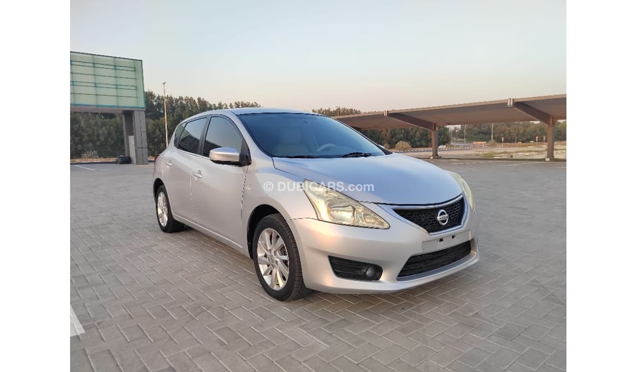 Nissan Tiida 2016